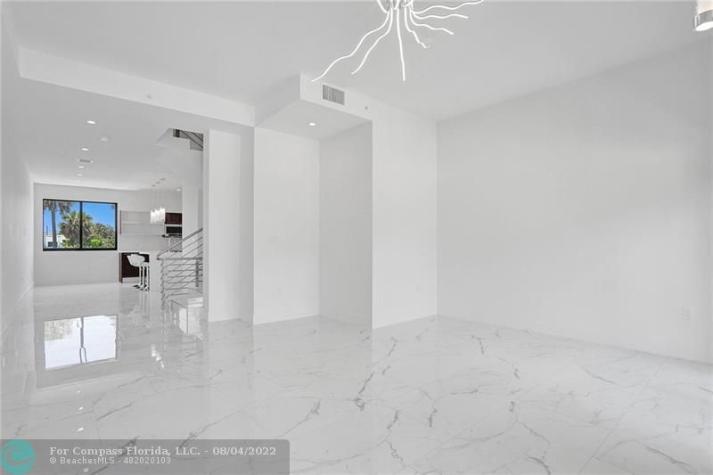 113 Southeast 1st Circle, Unit 113 Pompano Beach, FL 33060 - Photo 15 of 32