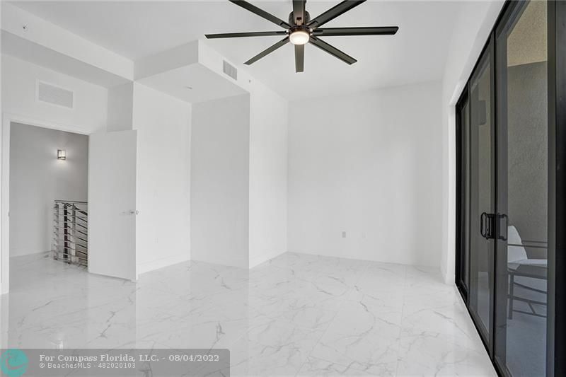 113 Southeast 1st Circle, Unit 113 Pompano Beach, FL 33060 - Photo 19 of 32