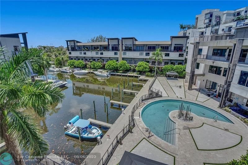 113 Southeast 1st Circle, Unit 113 Pompano Beach, FL 33060 - Photo 30 of 32