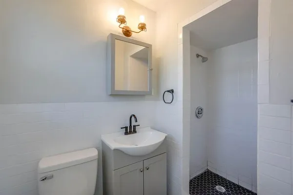 $2,850 | 2140 Springhill Drive, Dallas, TX 75228