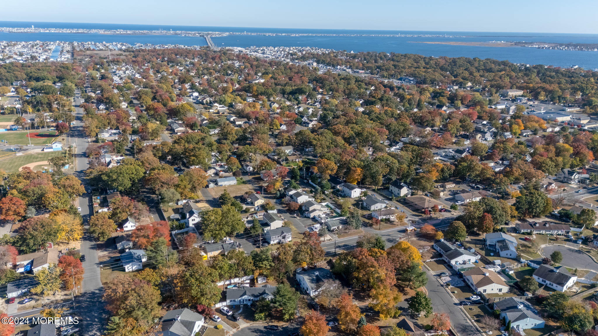565 Innkeeper Lane Toms River, NJ 08753 - Photo 29 of 33 DJI_20241025151759_0495_D