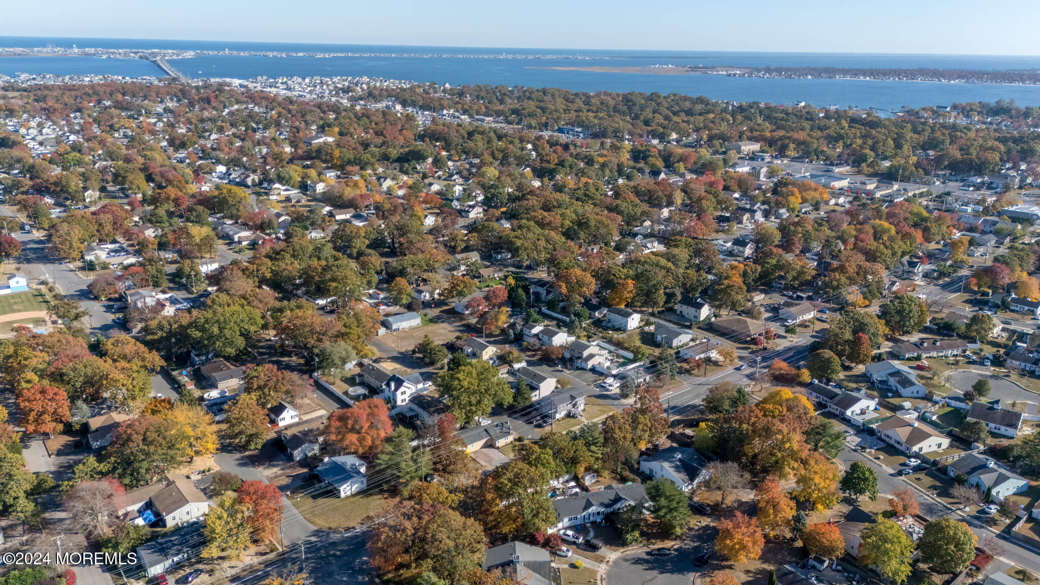 565 Innkeeper Lane Toms River, NJ 08753 - Photo 30 of 33 DJI_20241025151809_0496_D