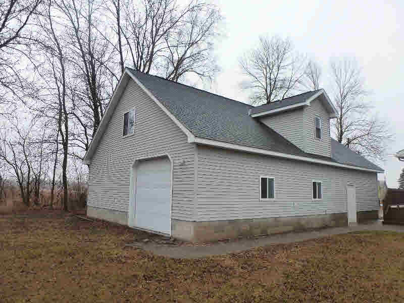 3006 East Mt Forest Road Pinconning, MI 48650 - Photo 5 of 33