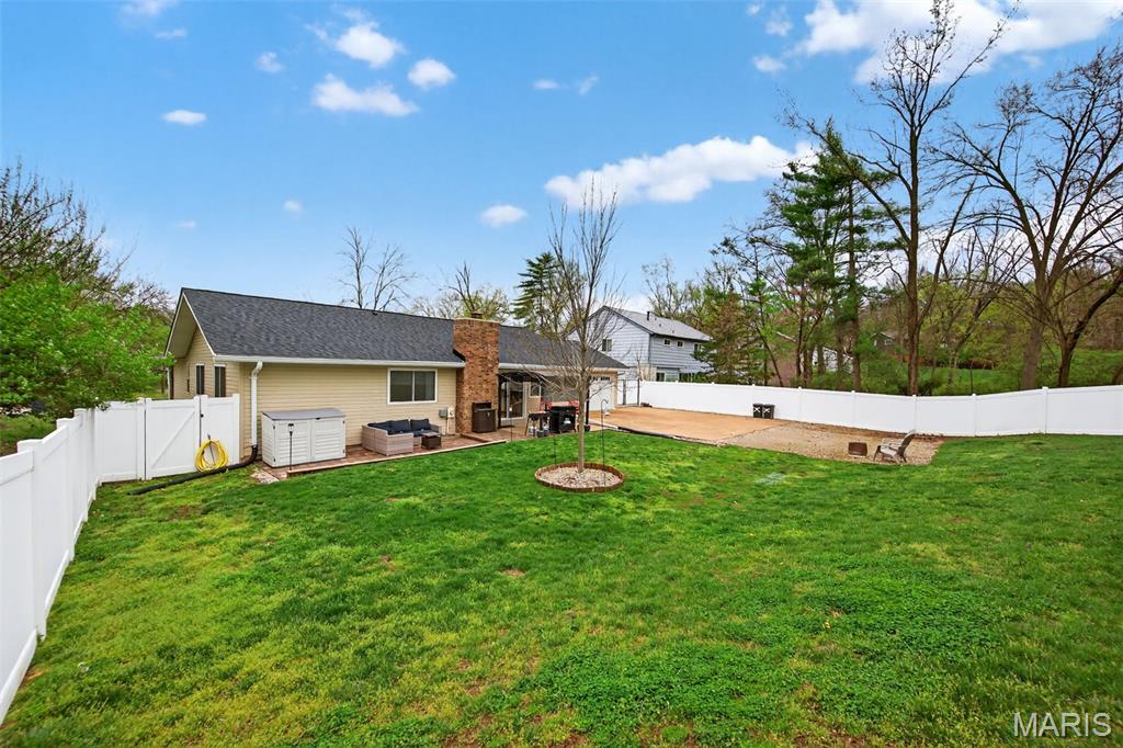 825 Dinard Drive Ballwin, MO 63021 - Photo 22 of 64