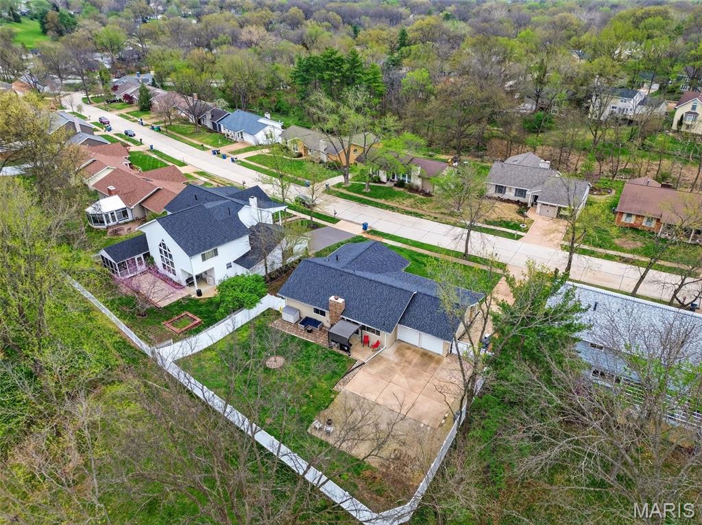 825 Dinard Drive Ballwin, MO 63021 - Photo 52 of 64