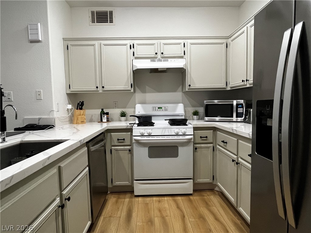 2201 Ramsgate Drive, Unit 423 Henderson, NV 89074 - Photo 11 of 12