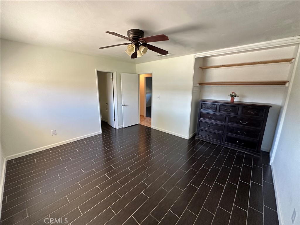979 North Gardena Avenue Rialto, CA 92376 - Photo 19 of 29 Master Bedroom