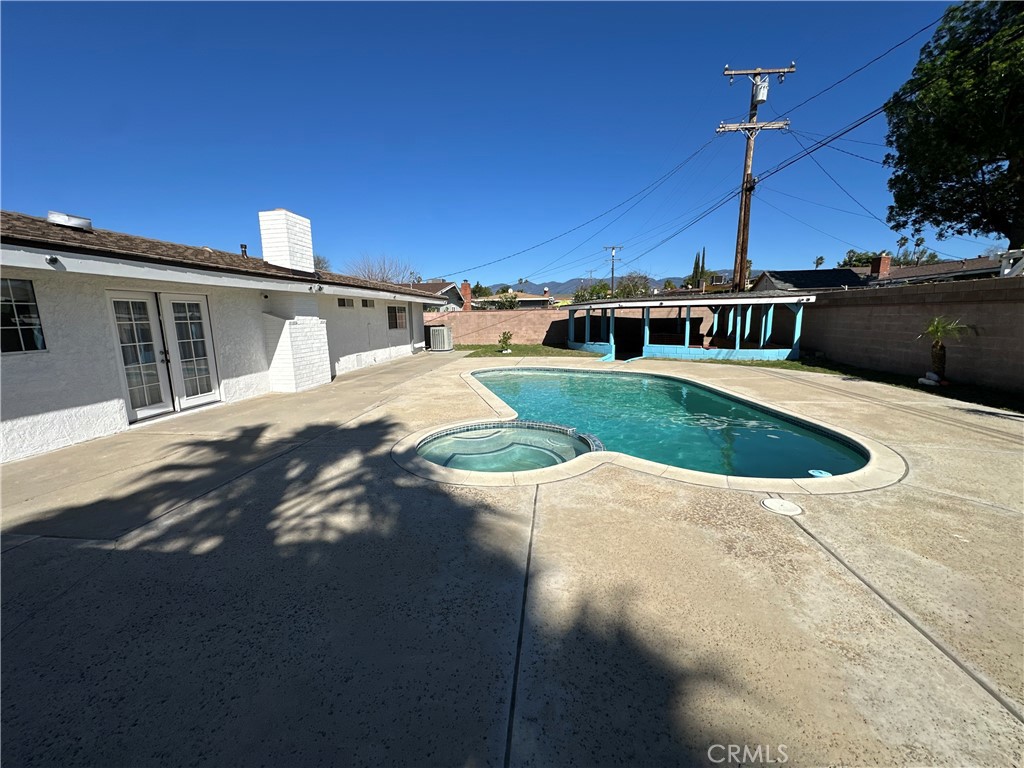 979 North Gardena Avenue Rialto, CA 92376 - Photo 24 of 29