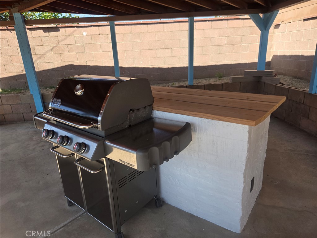 979 North Gardena Avenue Rialto, CA 92376 - Photo 24 of 32