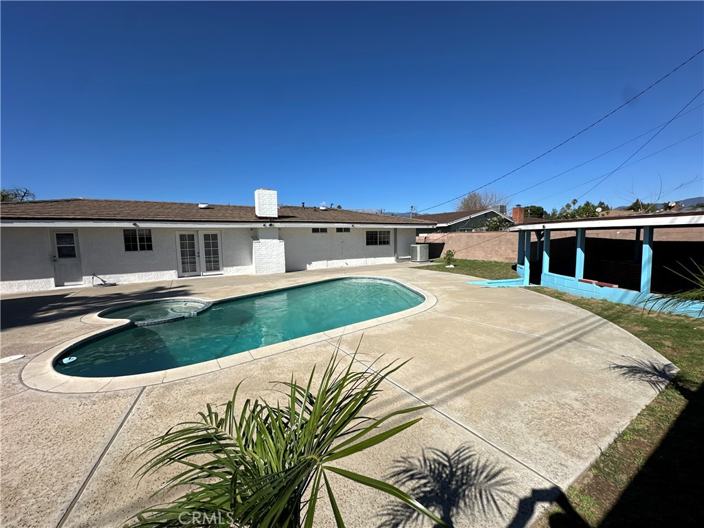 979 North Gardena Avenue Rialto, CA 92376 - Photo 25 of 29