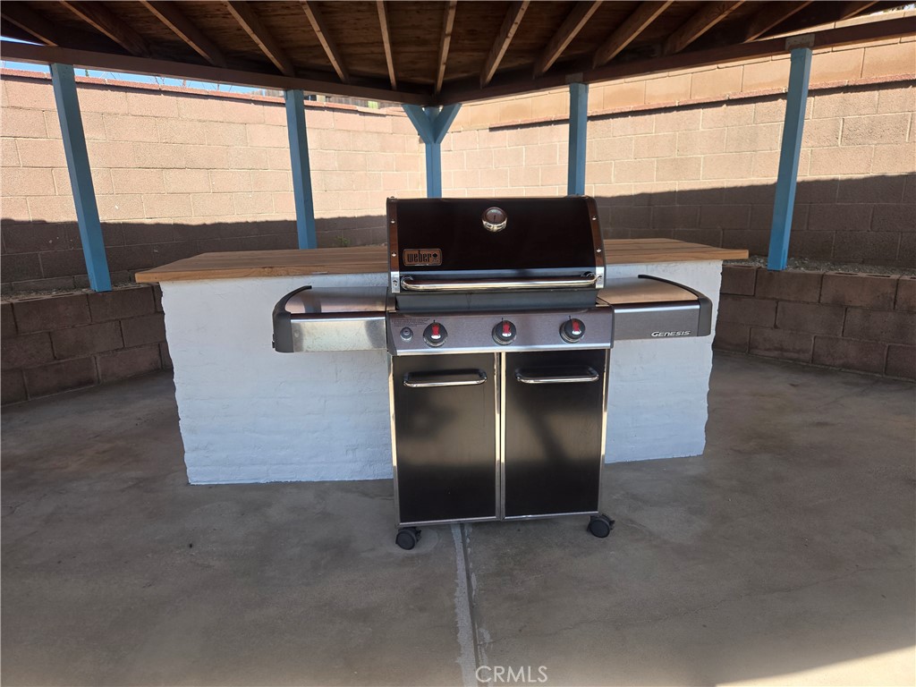 979 North Gardena Avenue Rialto, CA 92376 - Photo 26 of 32