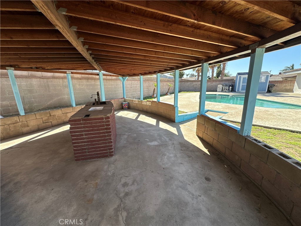 979 North Gardena Avenue Rialto, CA 92376 - Photo 26 of 29