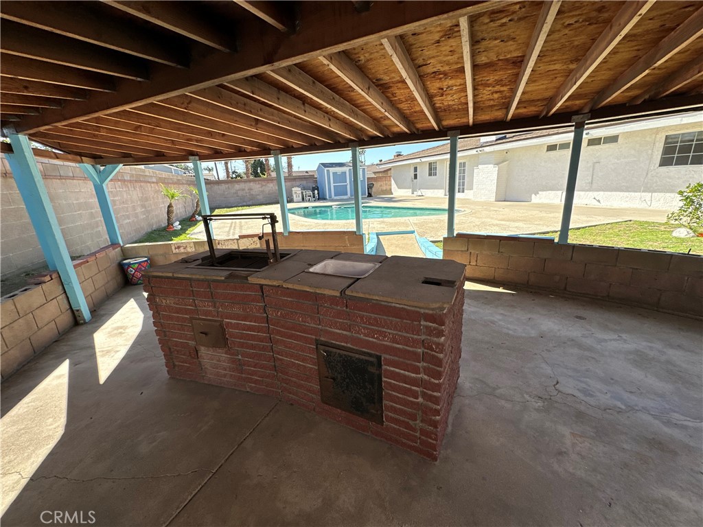 979 North Gardena Avenue Rialto, CA 92376 - Photo 27 of 29