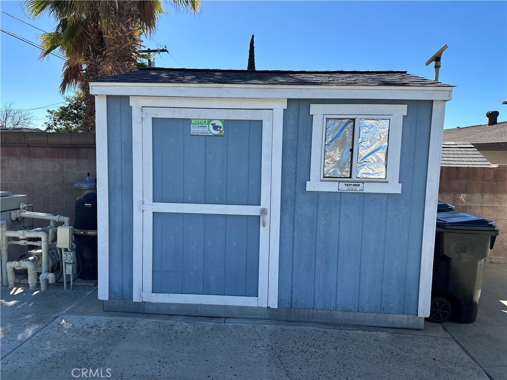 979 North Gardena Avenue Rialto, CA 92376 - Photo 28 of 29