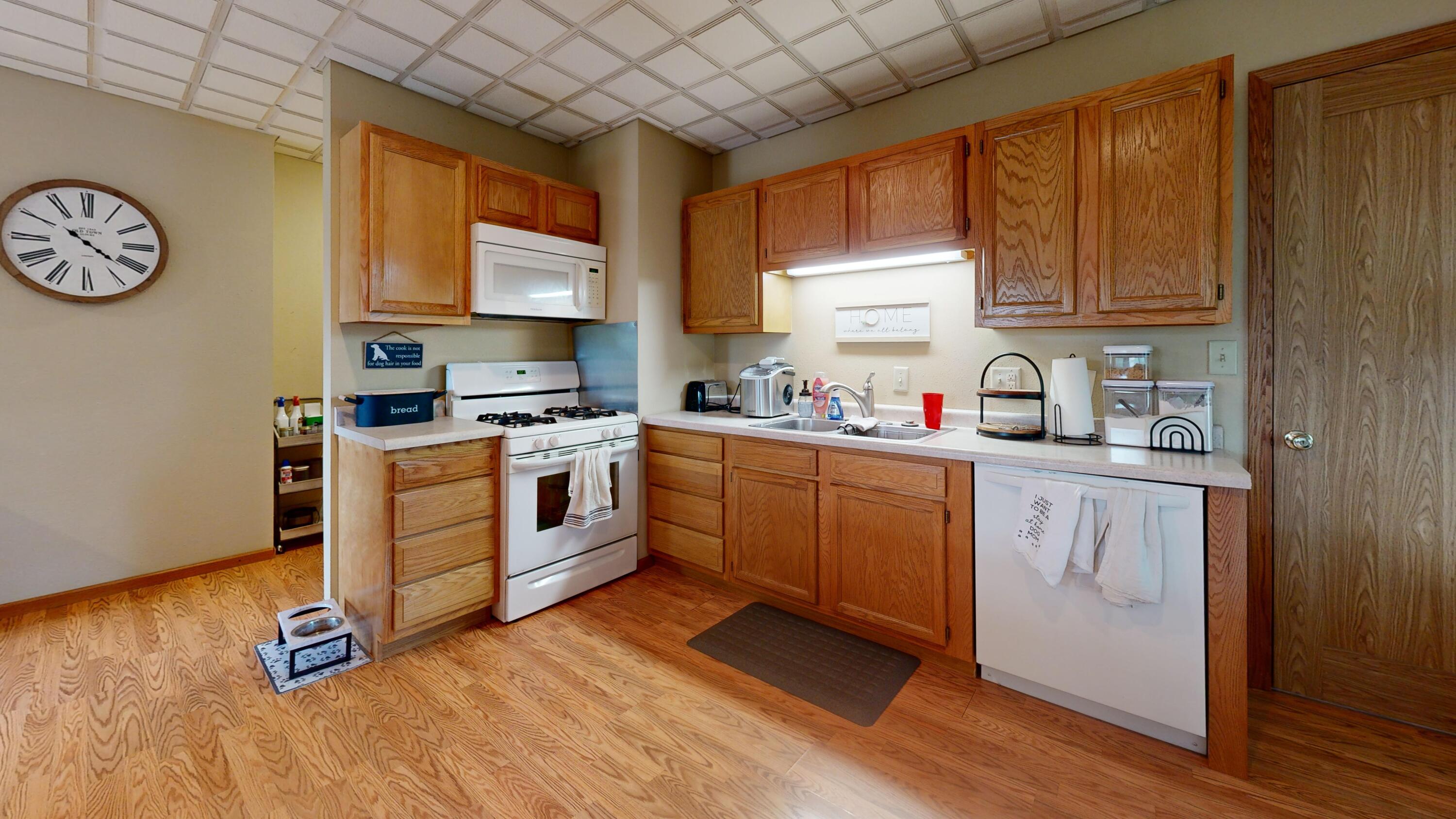313 North Main Street Viroqua, WI 54665 - Photo 15 of 28 Kitchen