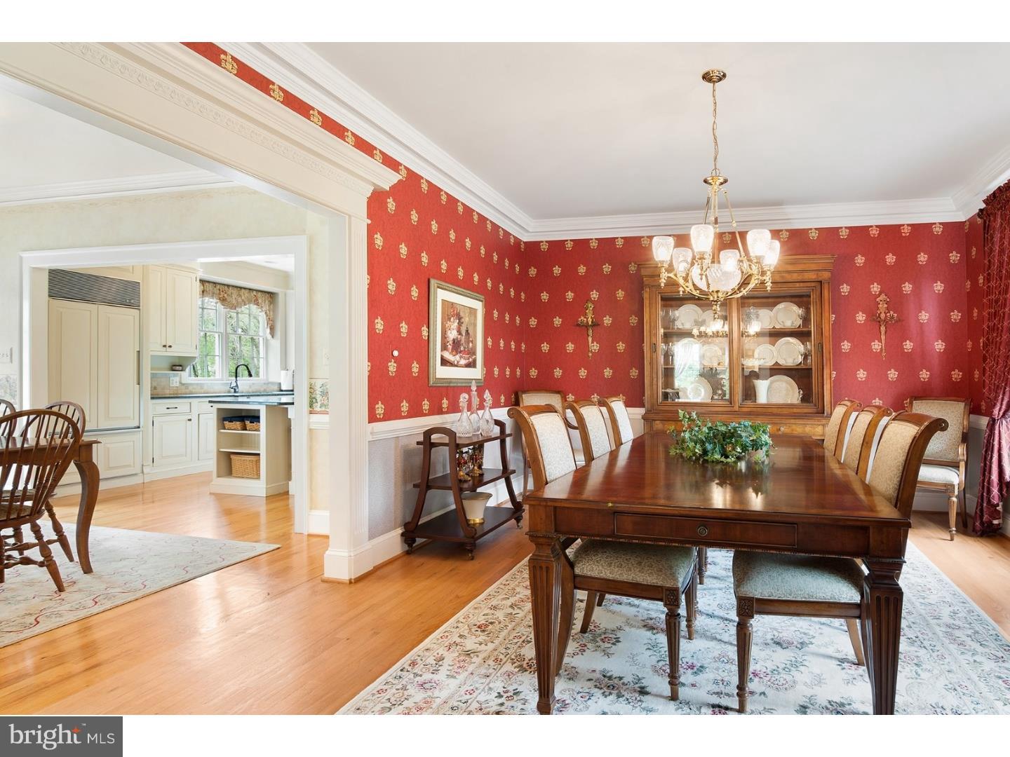 809 Loveland Road Moorestown, NJ 08057 - Photo 3 of 22