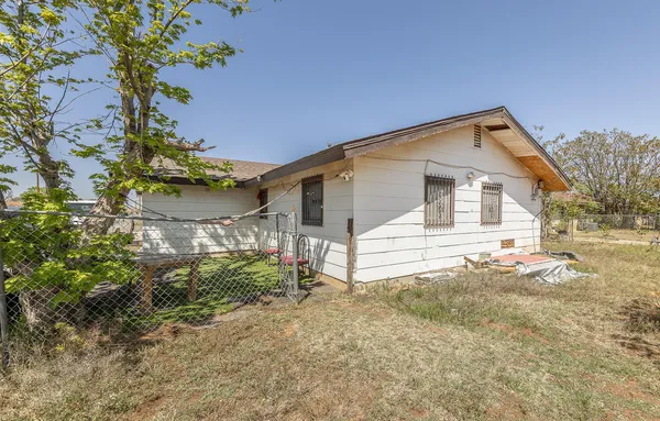 $90,000 | 2902 East Bates Street, Lubbock, TX 79403