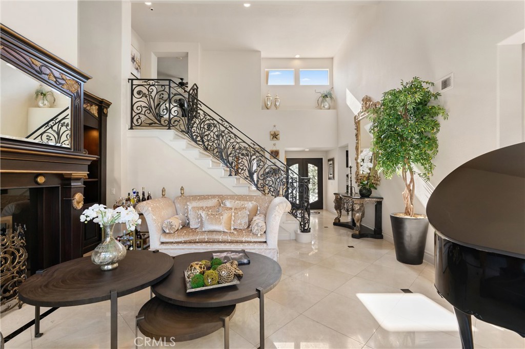 4 Riviera Coto de Caza, CA 92679 - Photo 13 of 75 Living Room