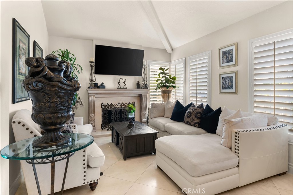 4 Riviera Coto de Caza, CA 92679 - Photo 16 of 75 Family Room