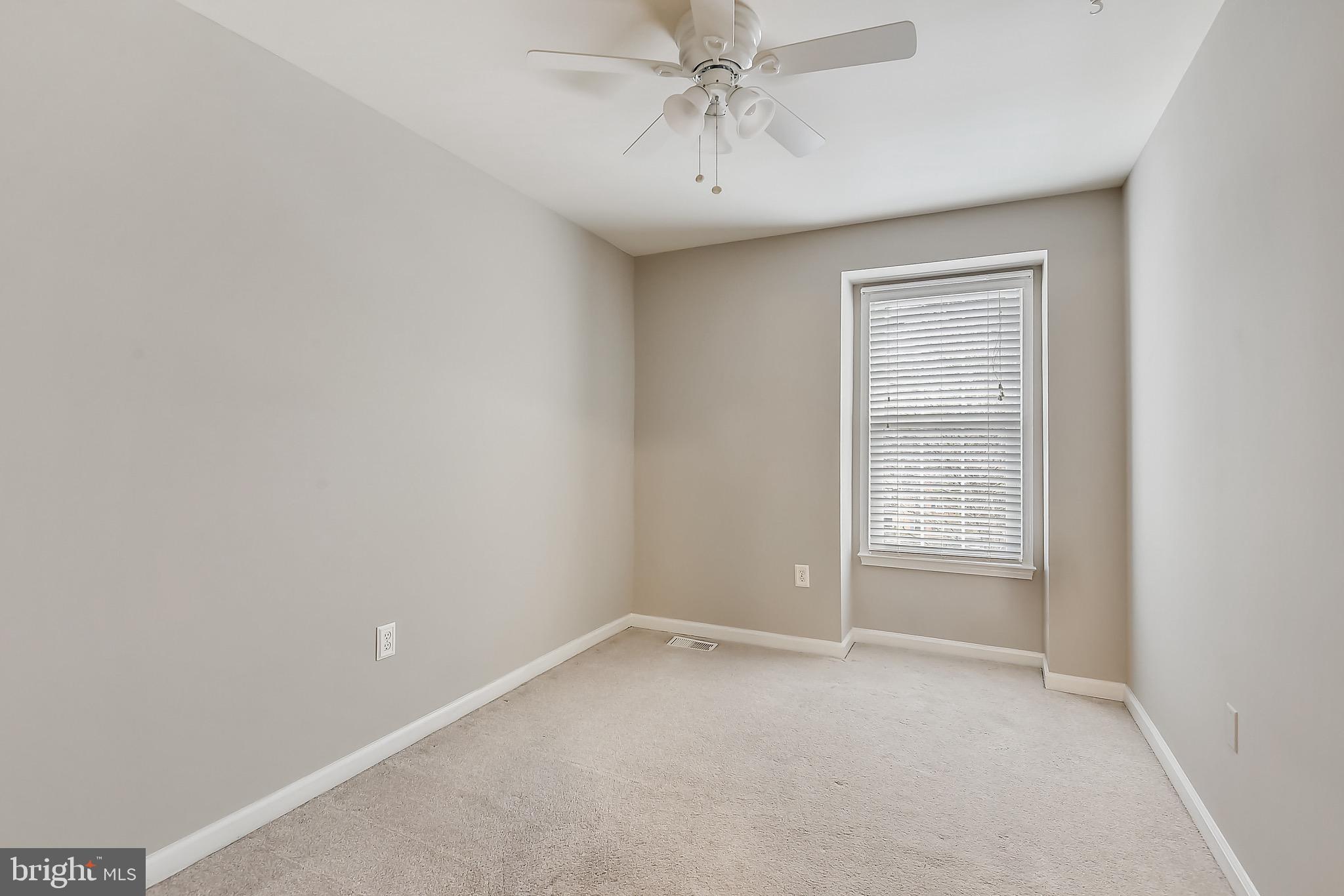 11865 Abercorn Court Reston, VA 20191 - Photo 17 of 32 Gallery Image 17