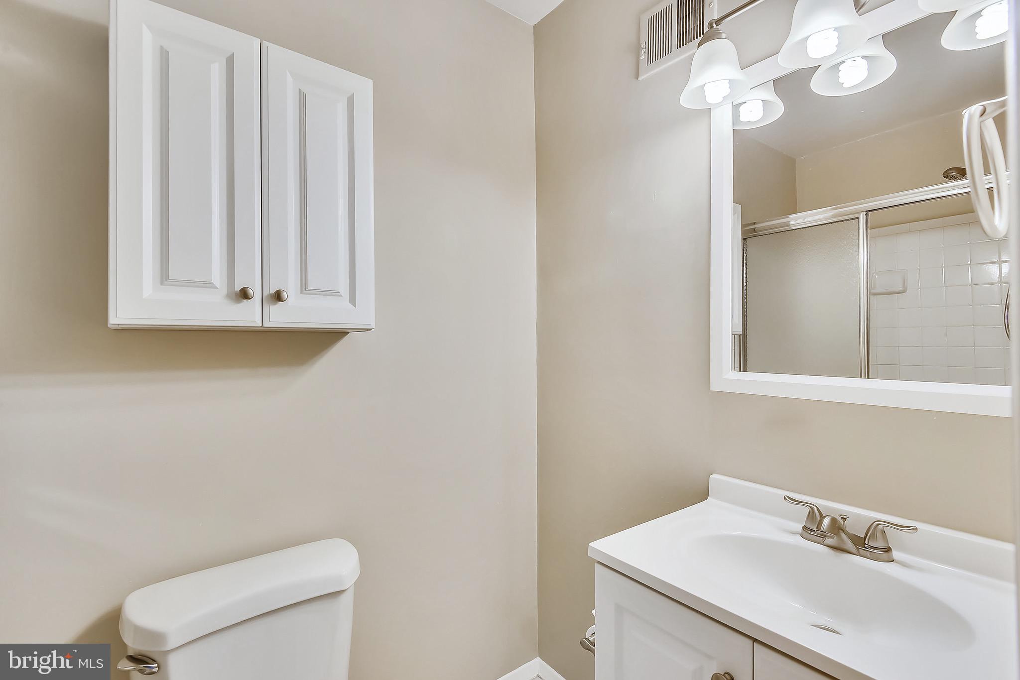 11865 Abercorn Court Reston, VA 20191 - Photo 21 of 32 Gallery Image 21