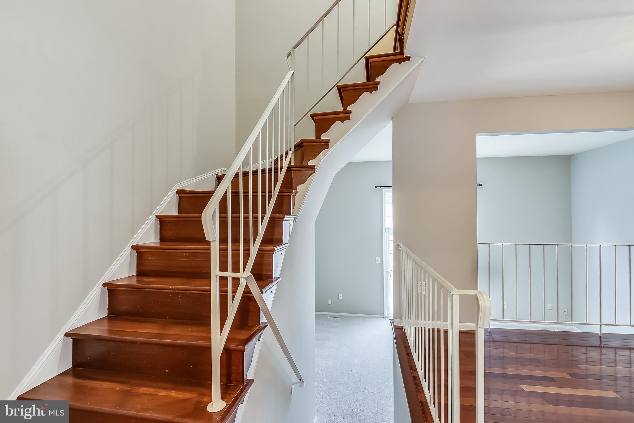 11865 Abercorn Court Reston, VA 20191 - Photo 7 of 32 Gallery Image 7