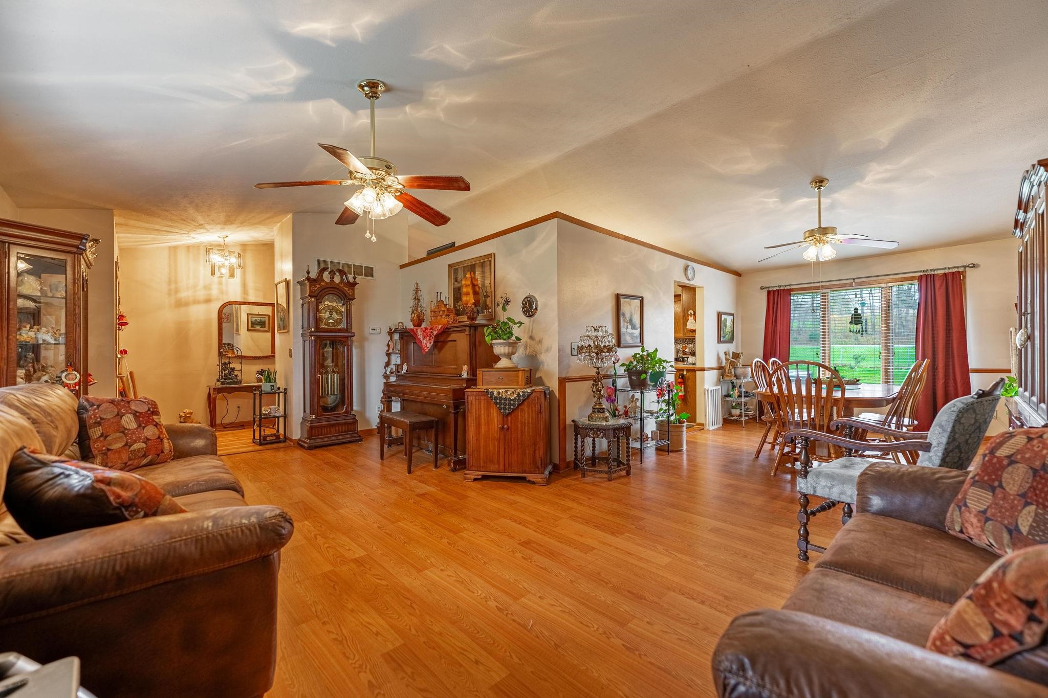 6571 Swansdown Road Loves Park, IL 61111 - Photo 6 of 40 Gallery Image 6