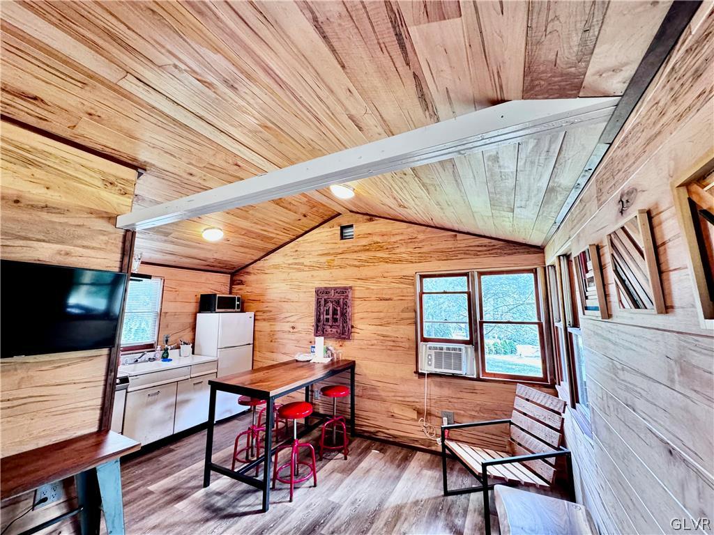 307 Windsor Road Kunkletown, PA 18058 - Photo 8 of 27 Gallery Image 8