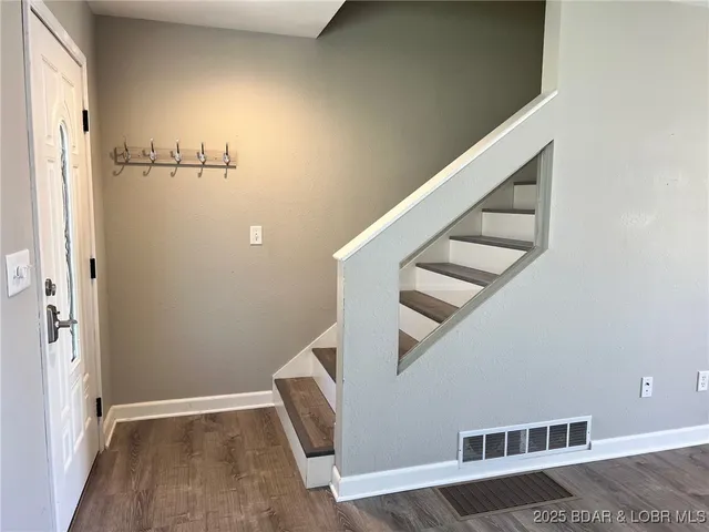 $240,000 | 1133 Glenwood Drive, Osage Beach, MO 65065