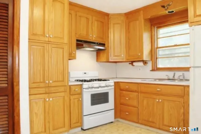 $3,800 | 101 Waller Road, Bridgeport, CT 06606