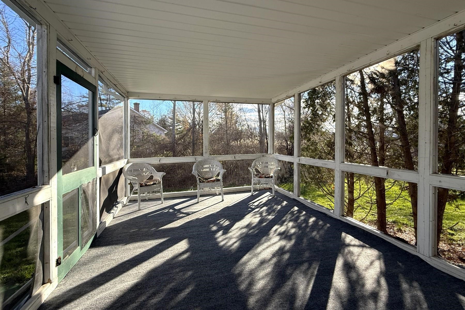 8 Cessna Place Rutland, VT 05701 - Photo 13 of 23