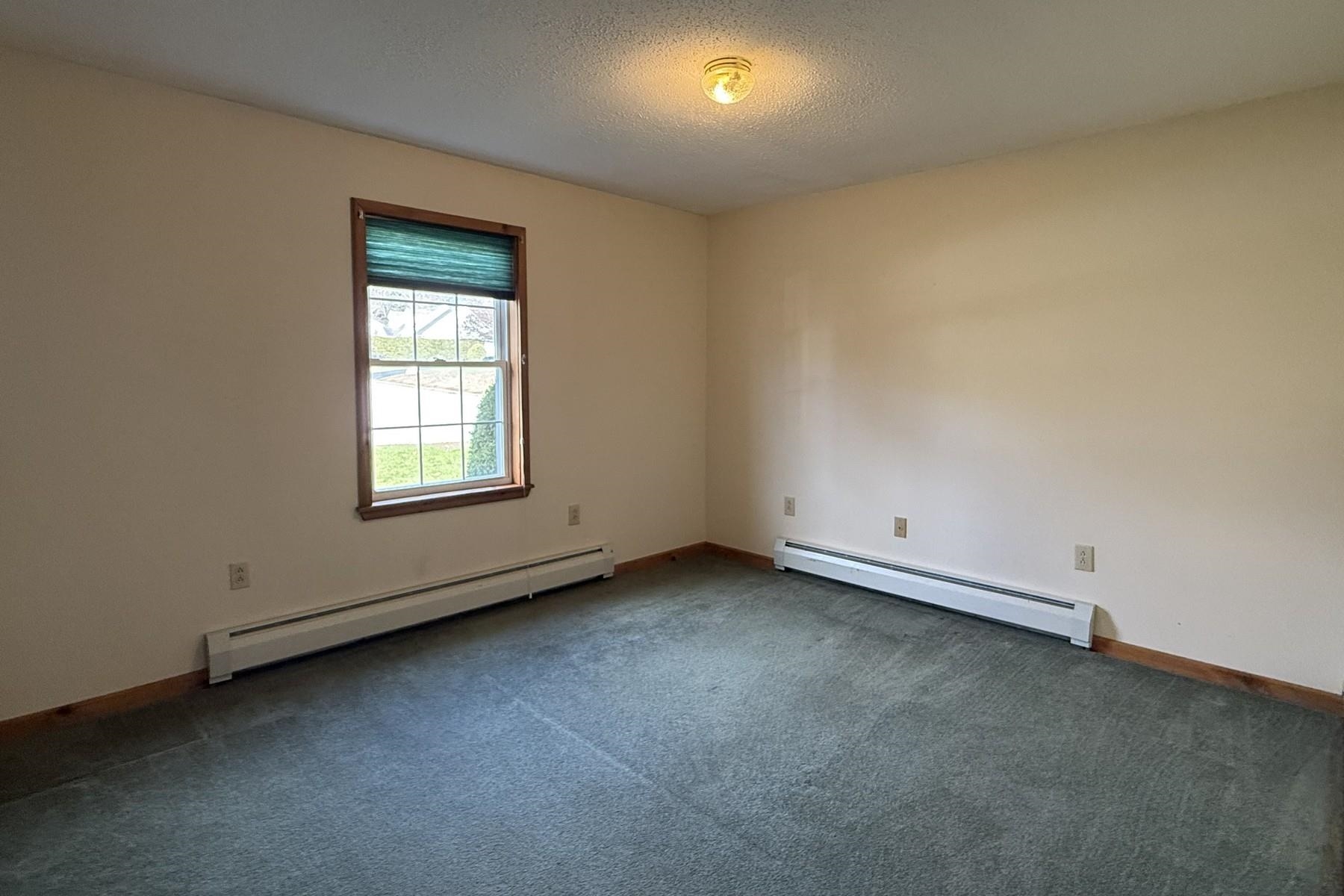 8 Cessna Place Rutland, VT 05701 - Photo 22 of 23