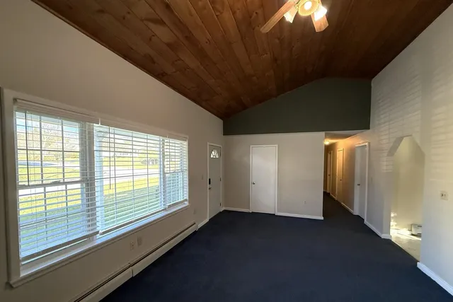 $319,900 | 8 Cessna Place, Rutland, VT 05701