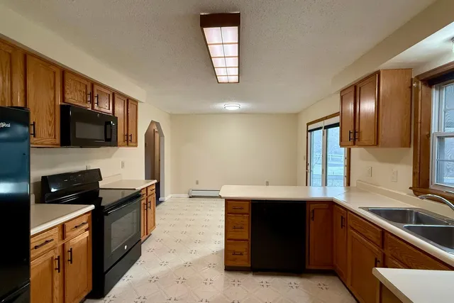 $319,900 | 8 Cessna Place, Rutland, VT 05701