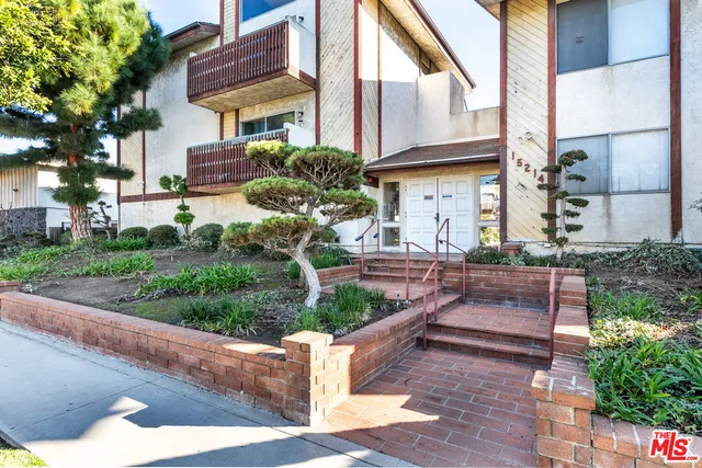 $495,000 | 15214 South Raymond Avenue, Unit 118, Gardena, CA 90247