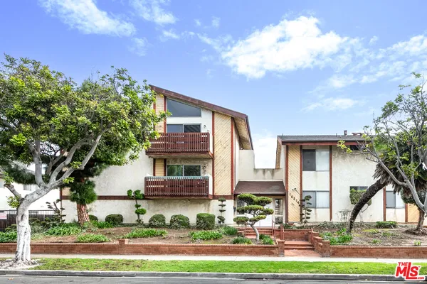 $465,000 | 15214 South Raymond Avenue, Unit 118, Gardena, CA 90247