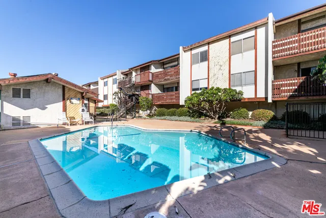 $495,000 | 15214 South Raymond Avenue, Unit 118, Gardena, CA 90247