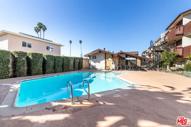 $495,000 | 15214 South Raymond Avenue, Unit 118, Gardena, CA 90247