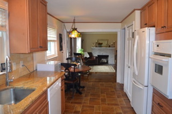 19 Rolling Ridge Road Franklin, MA 02038 - Photo 12 of 28 Gallery Image 12