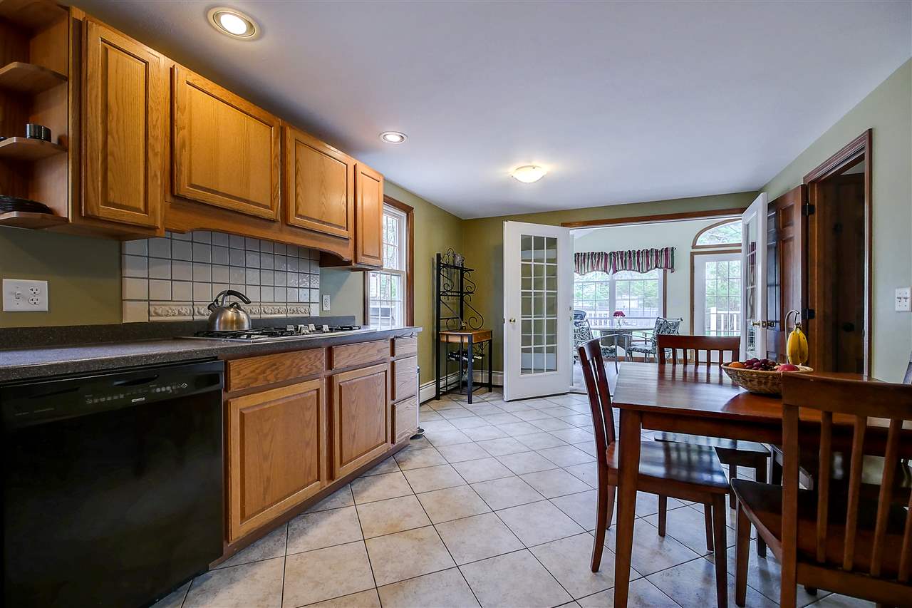 120 Lille Road Nashua, NH 03062 - Photo 11 of 40