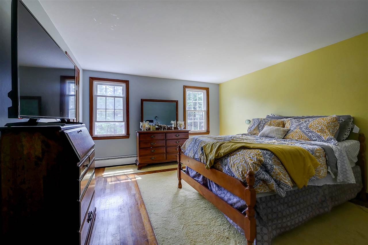 120 Lille Road Nashua, NH 03062 - Photo 25 of 40
