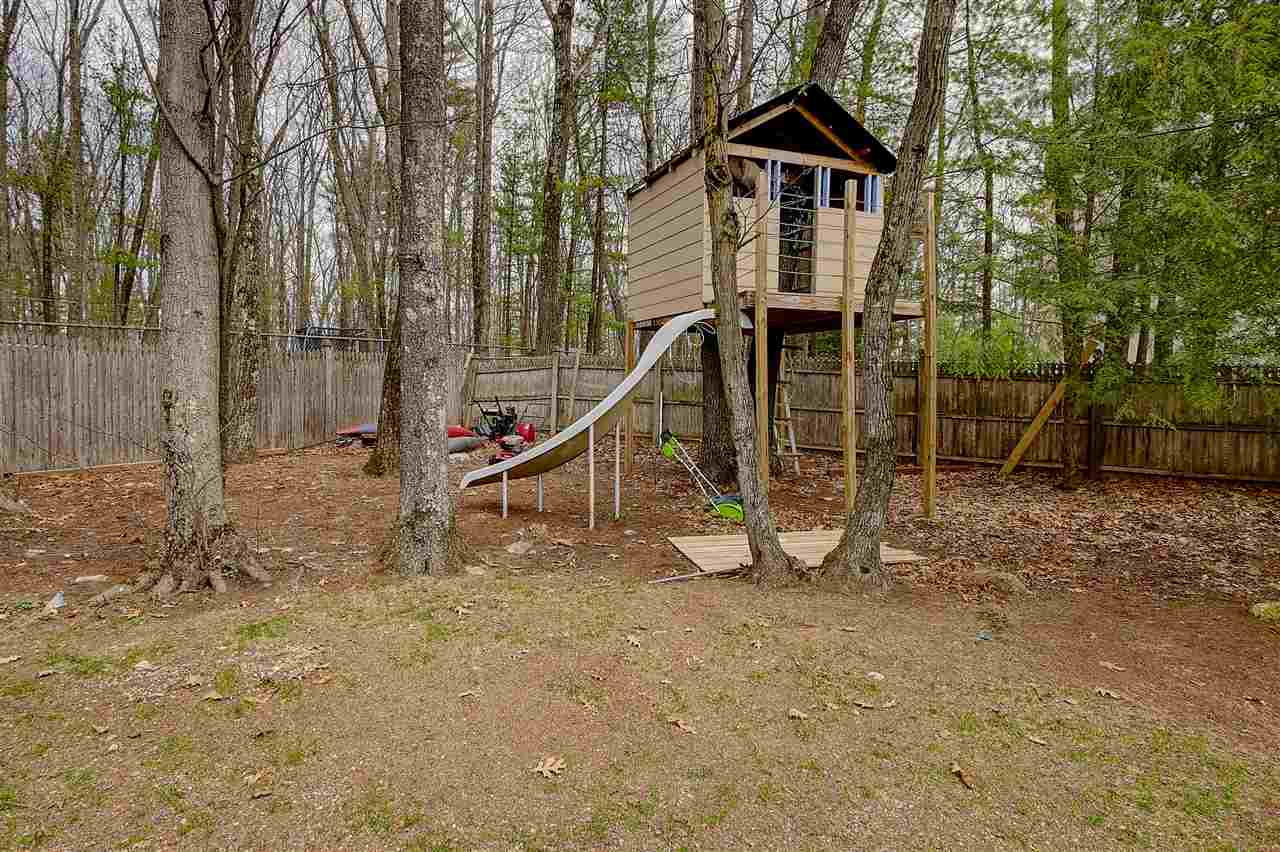 120 Lille Road Nashua, NH 03062 - Photo 38 of 40