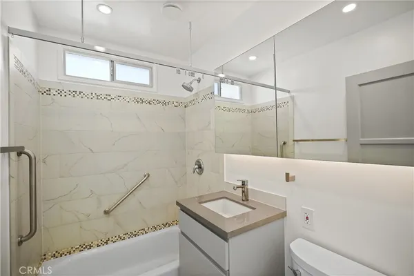 $4,800 | 5539 Graywood Avenue, Lakewood, CA 90712