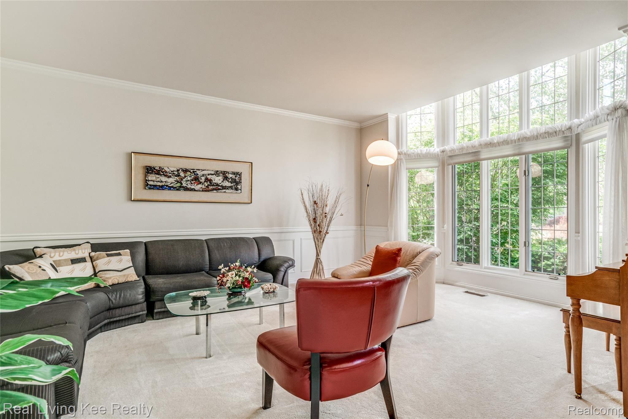3655 Cedar Shake Drive Rochester, MI 48309 - Photo 16 of 71 Interiors (4 of 59).jpg