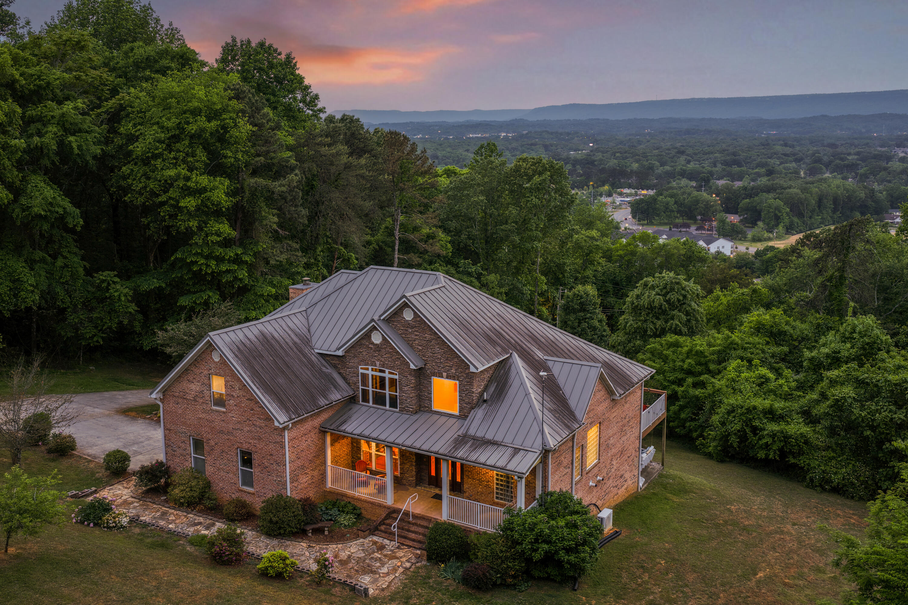 6819 Big Ridge Road Hixson, TN 37343 - Photo 4 of 106 BigRidgeTwi-6