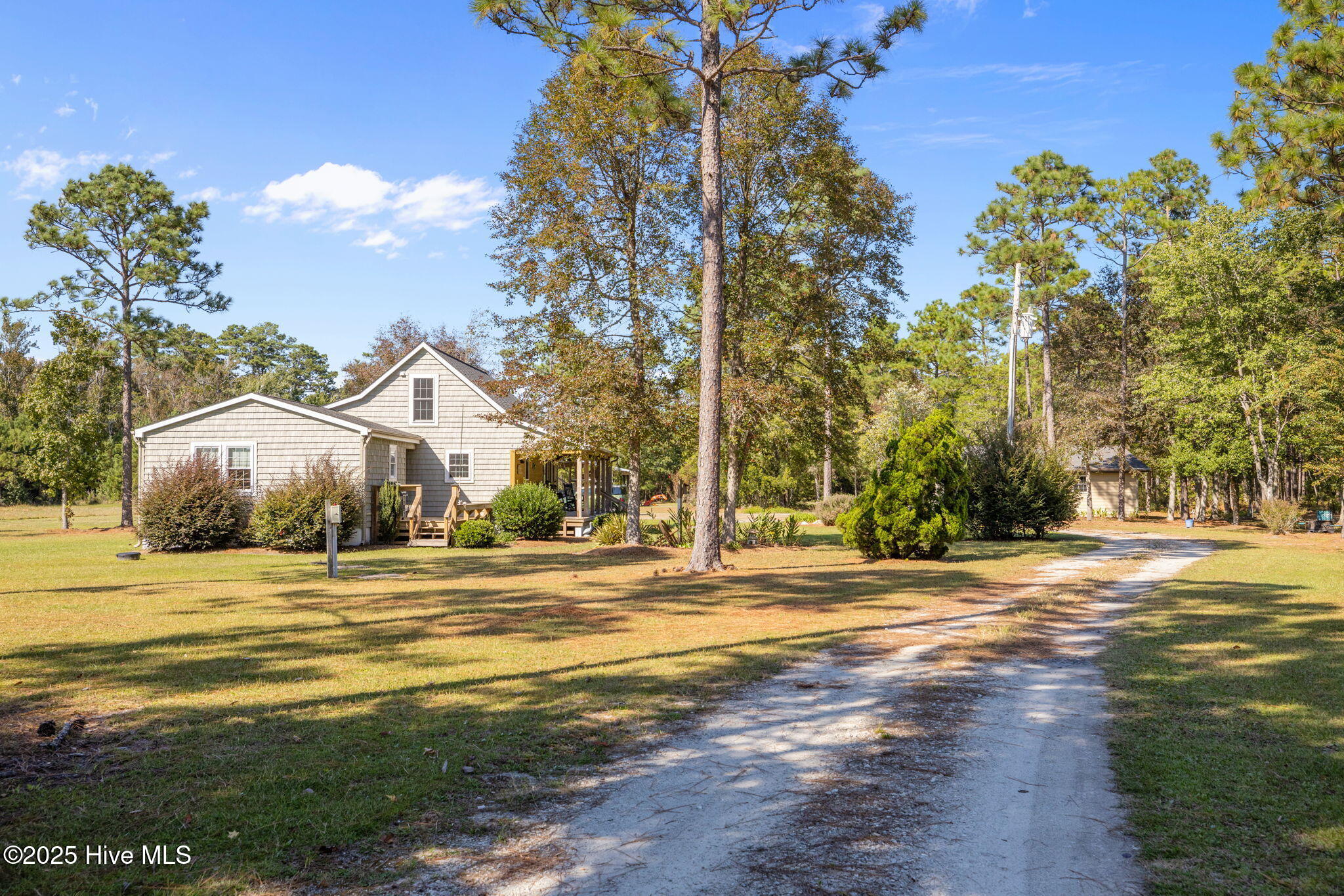295 Old Winberry Road Newport, NC 28570 - Photo 40 of 52 driveway to house