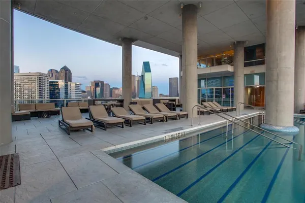 $4,500 | 2430 Victory Park Lane, Unit 2206, Dallas, TX 75219