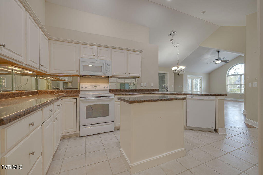 1682 Hatterdale Farm Road Blountville, TN 37617 - Photo 20 of 48 020