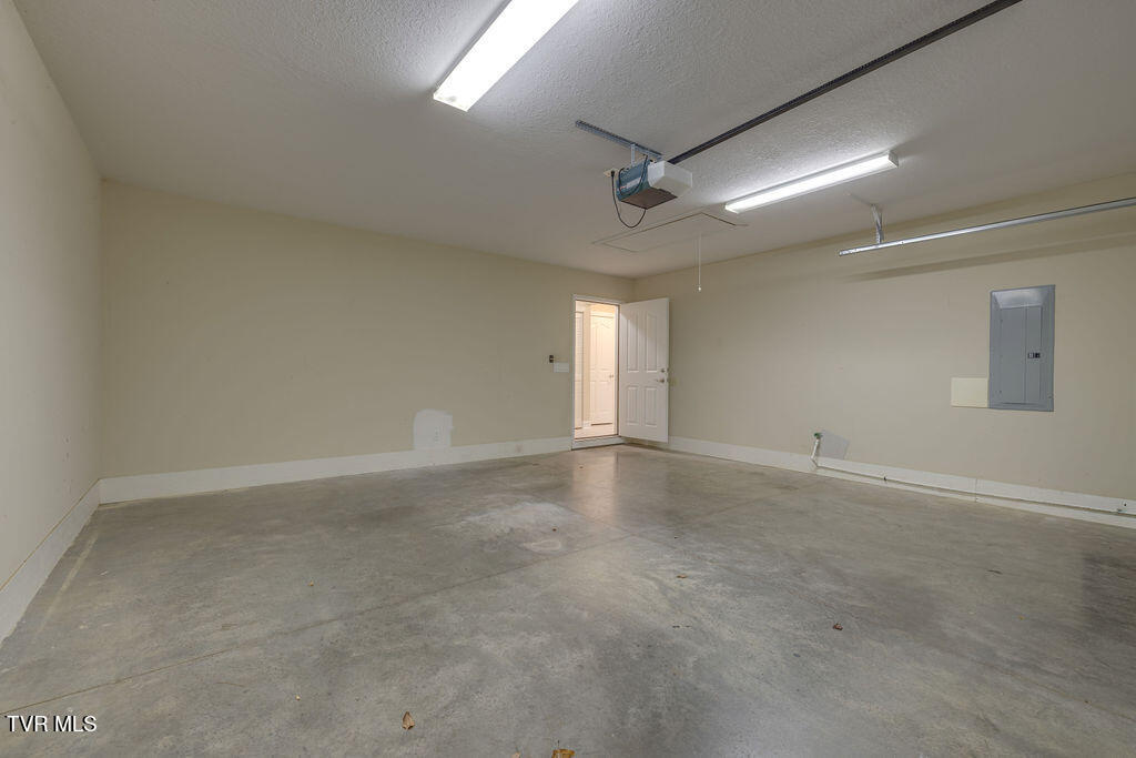 1682 Hatterdale Farm Road Blountville, TN 37617 - Photo 39 of 48 039