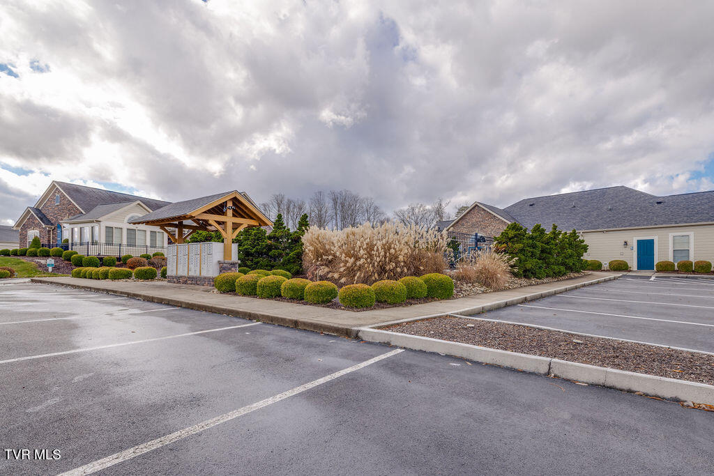 1682 Hatterdale Farm Road Blountville, TN 37617 - Photo 41 of 48 041